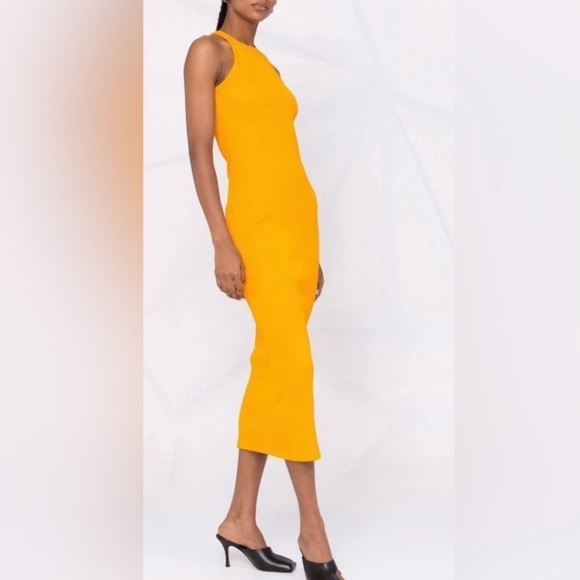 Zara Dresses & Skirts - Zara midi dress